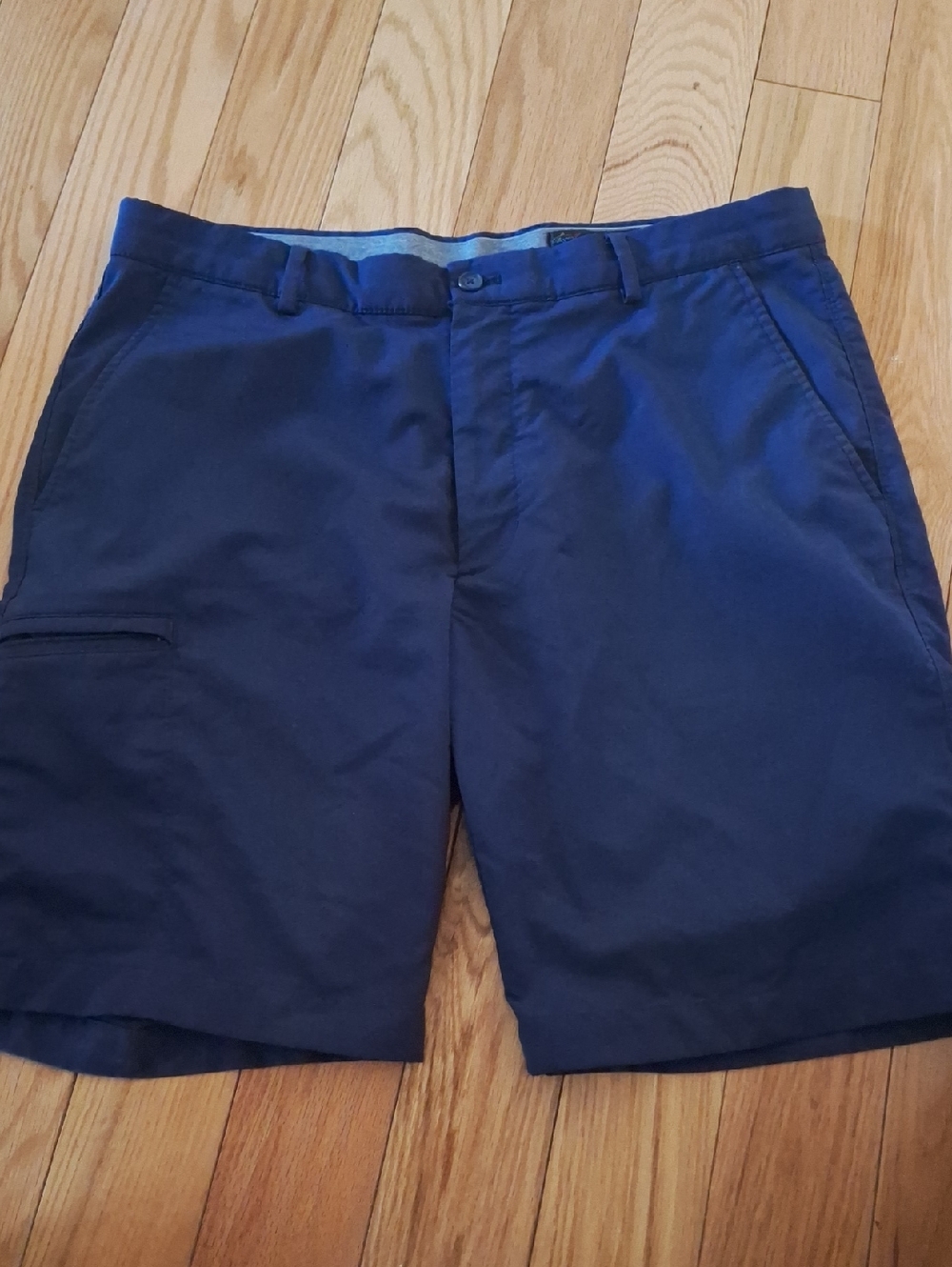 Greg Norman Men's Navy Golf Shorts